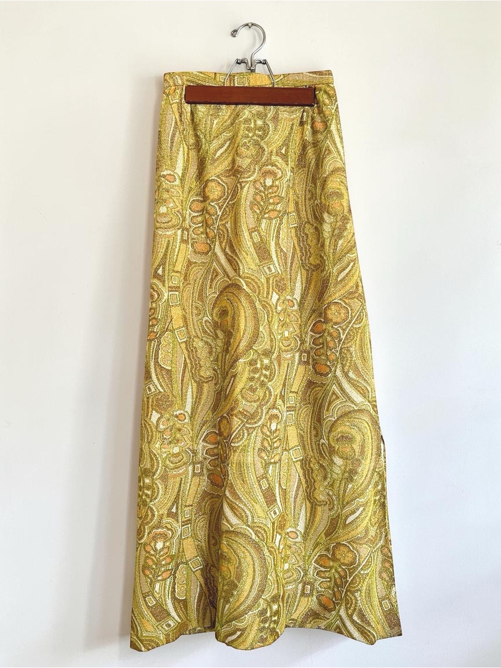 Vintage 1970s Psychedelic Abstract Flower Motif Metallic Lurex High Waist Skirt